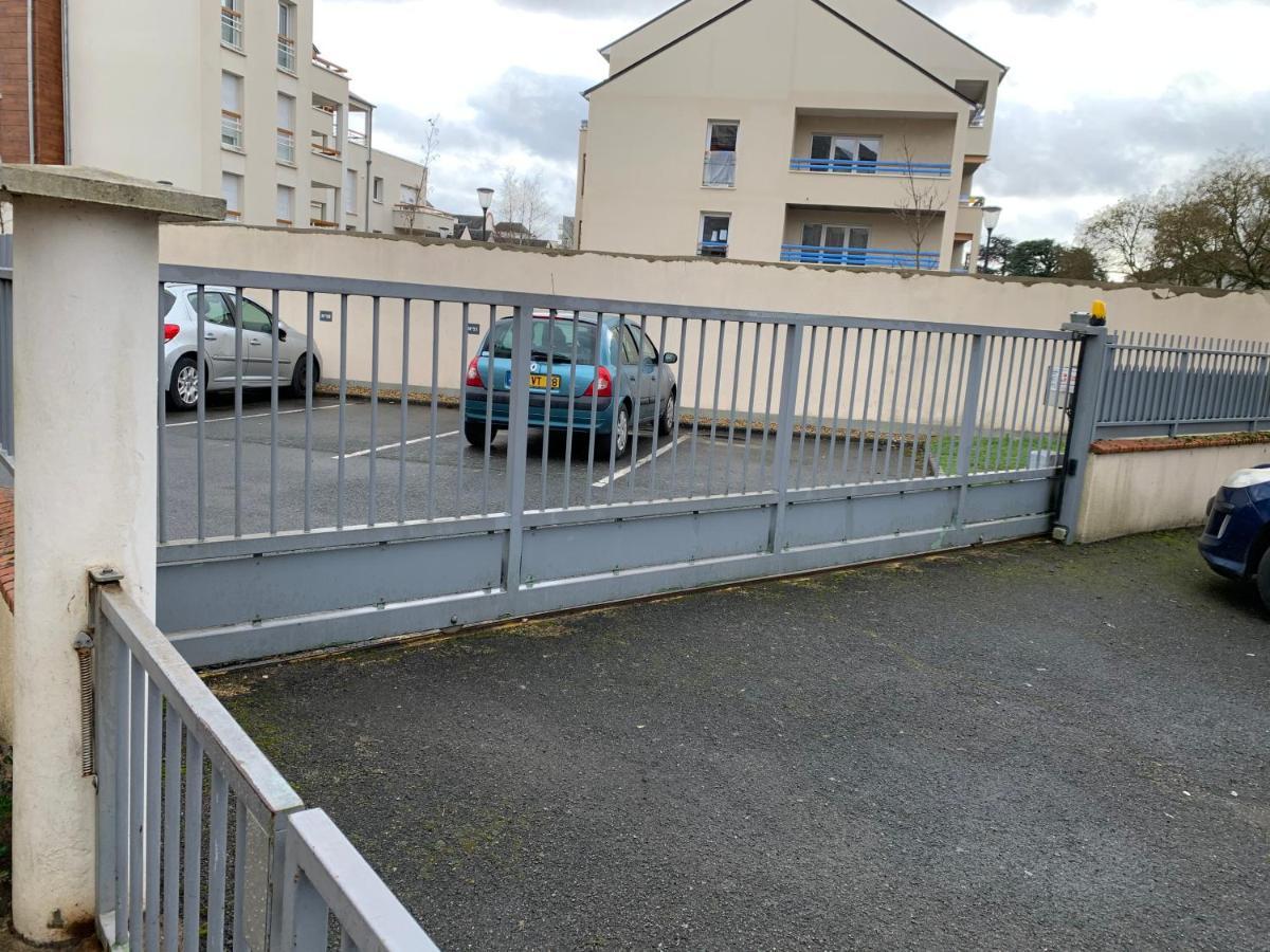 Le Micy - Joli T2 + Parking Lägenhet Orléans Exteriör bild